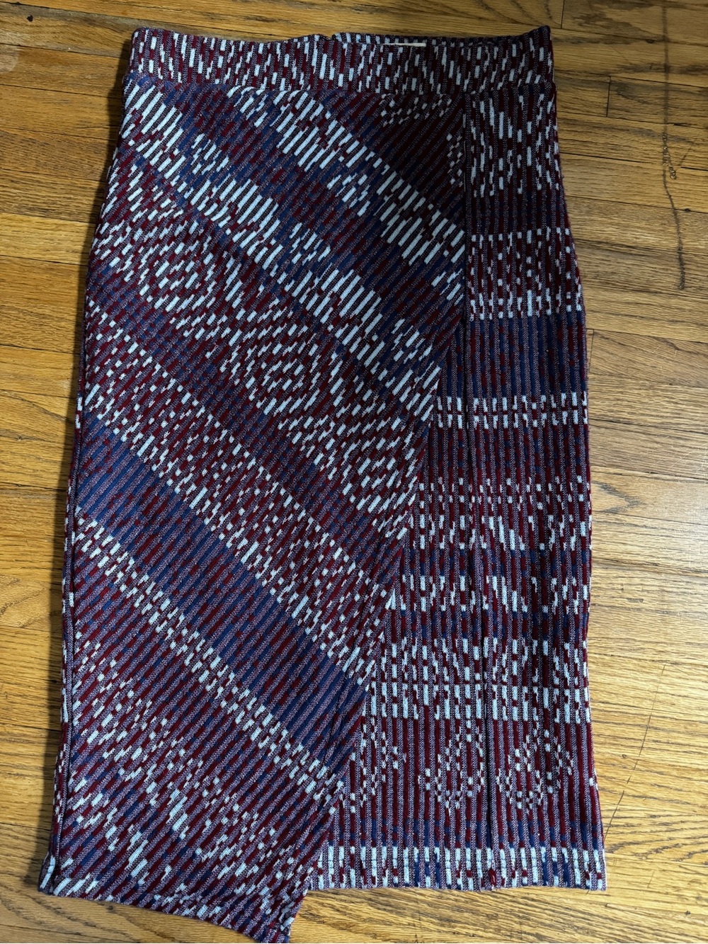 Anthropologie Maroon, Navy & Cream Patterned stretchy Pencil Skirt